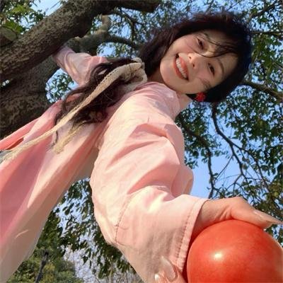 美丽俏佳人